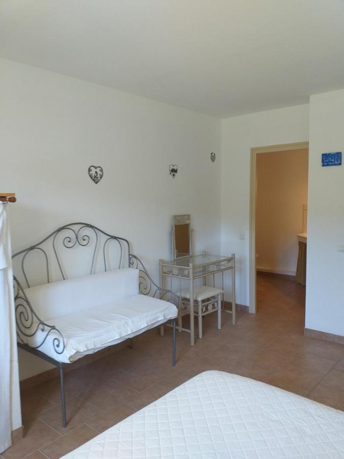 Cante Grillet Lacoste (Vaucluse) Exterior foto