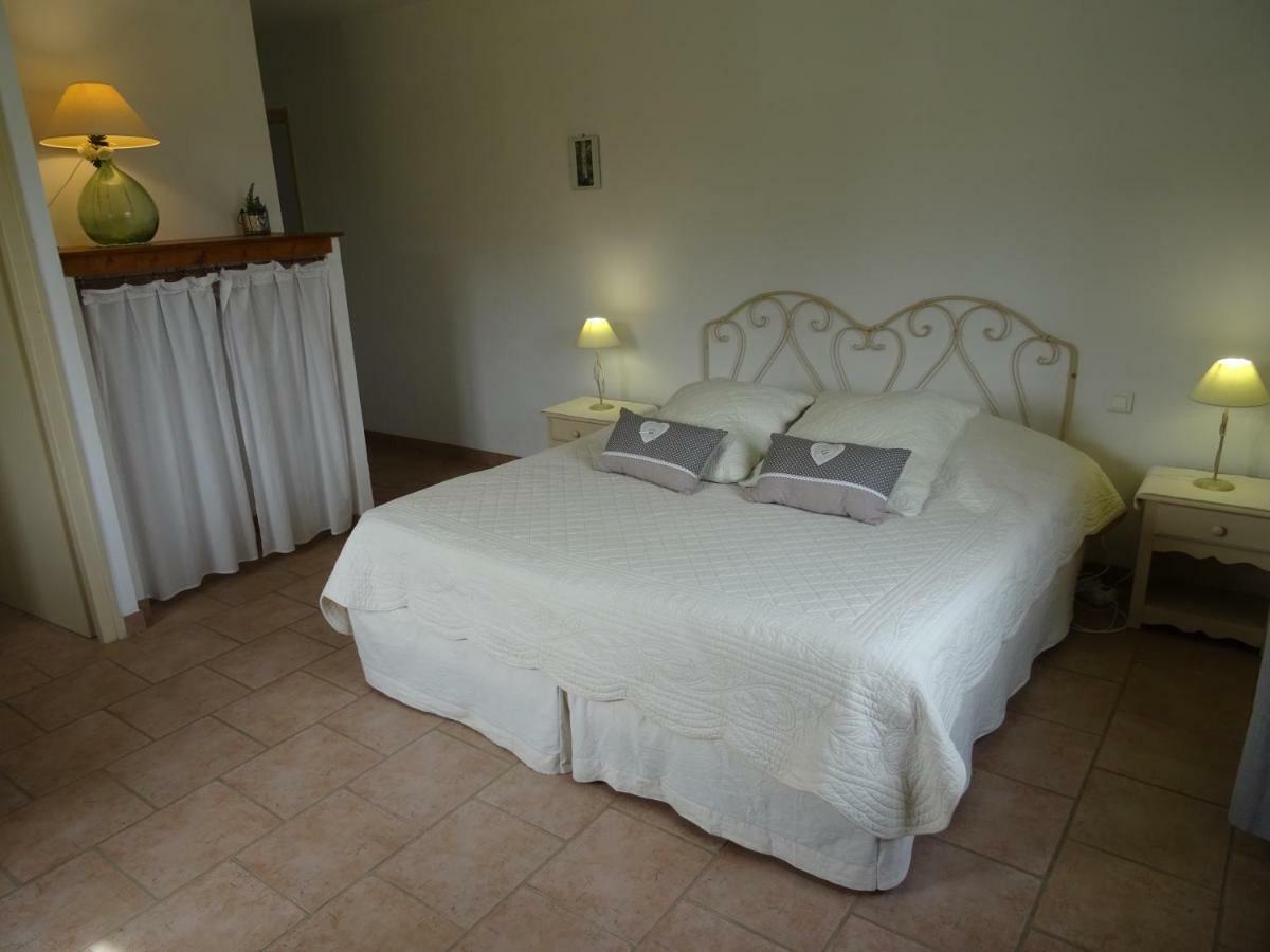Cante Grillet Lacoste (Vaucluse) Exterior foto